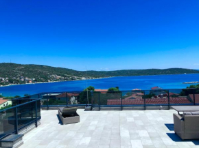 Emina Penthouse, Beautiful 2 bedroom property in Sevid, Croatia